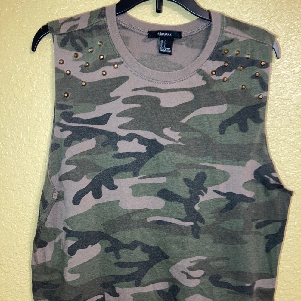Forever 21 Camouflage Muscle tee